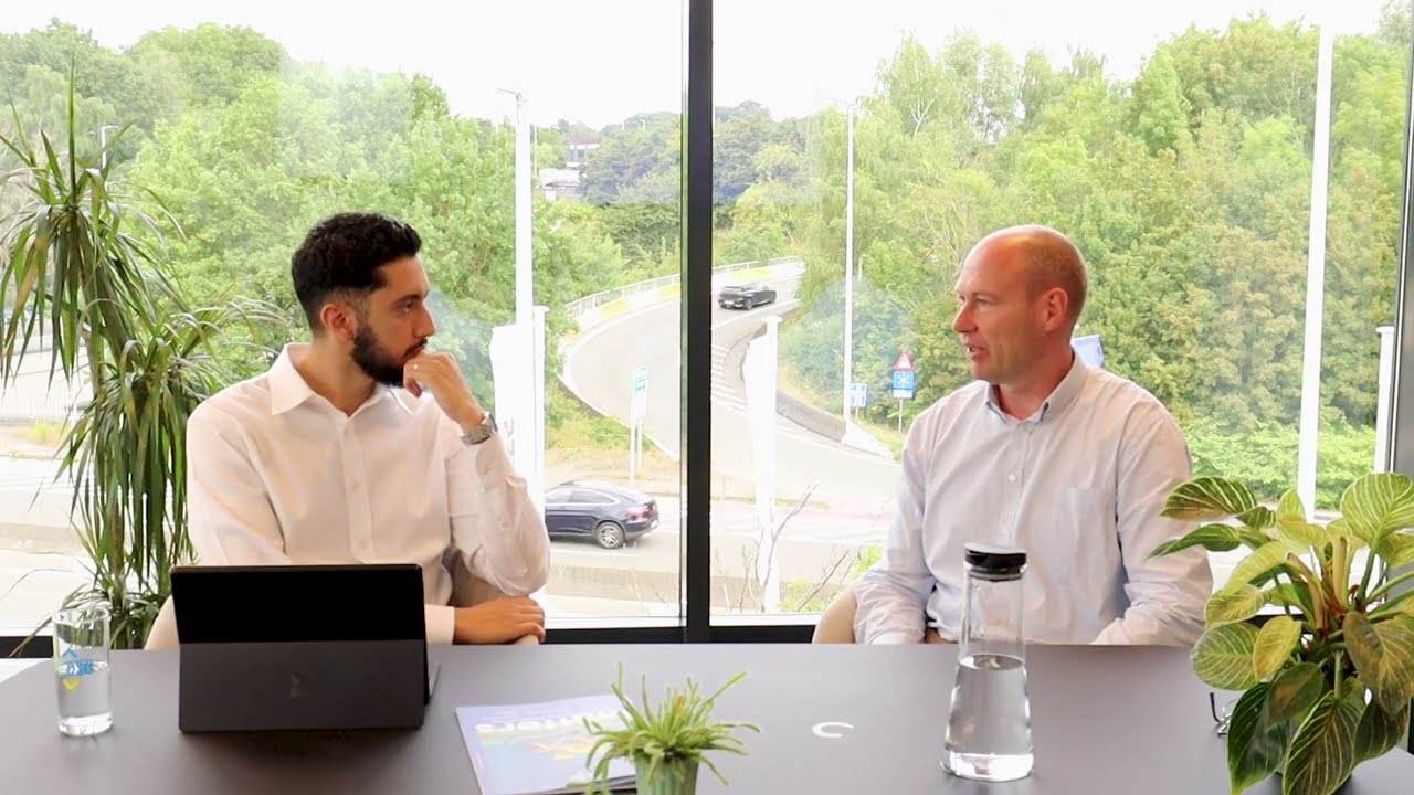 Business Case Buildmat: van 1 webshop voor Deschacht naar multi-store e-commerce platform.