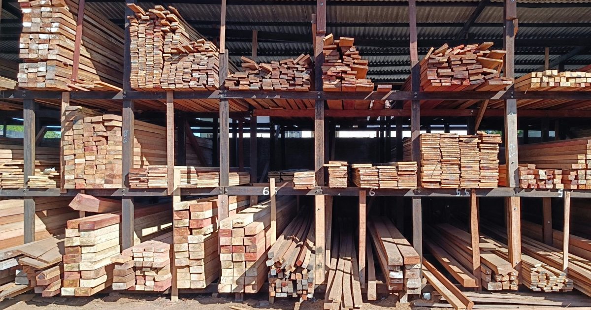 Construction warehouse