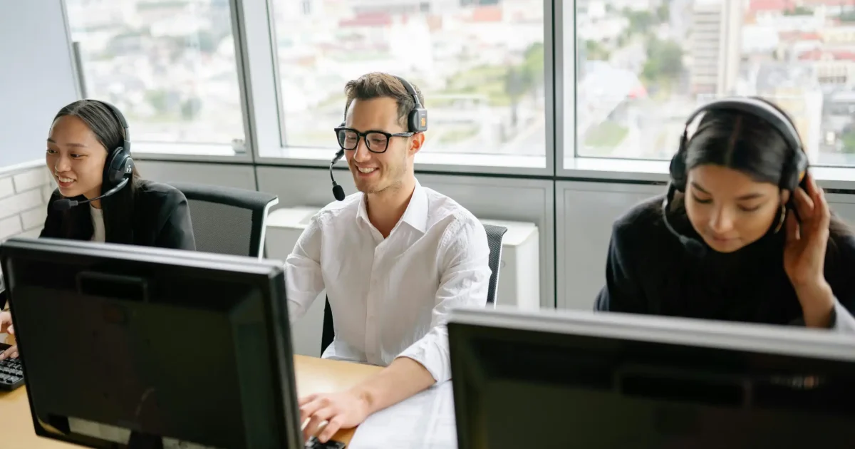 Contact center afbeelding cover