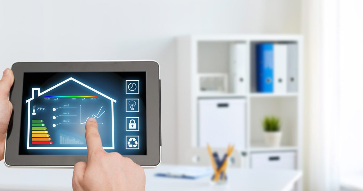 Smart,Home,And,Technology,Concept,-,Close,Up,Of,Male