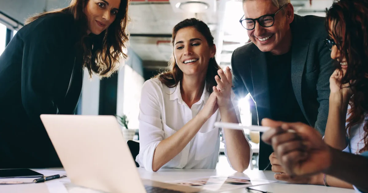 Creative,Business,Team,Meeting,In,Office.,Professional,Team,Selecting,Some